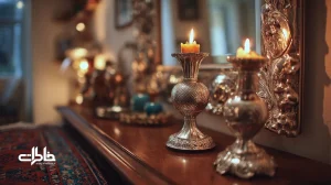 آینه و شمعدان از نقره تا آلومینیوم در خانه ایرانی با نور شمع و حال‌وهوای نوستالژیک