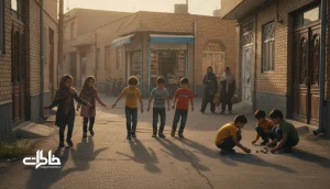 کودکان در کوچه ایرانی در حال بازی‌های خیابانی قدیم مثل مشدی‌گردو، کش‌بازی و طناب‌زدن با حال‌وهوای زنده و محله‌ای